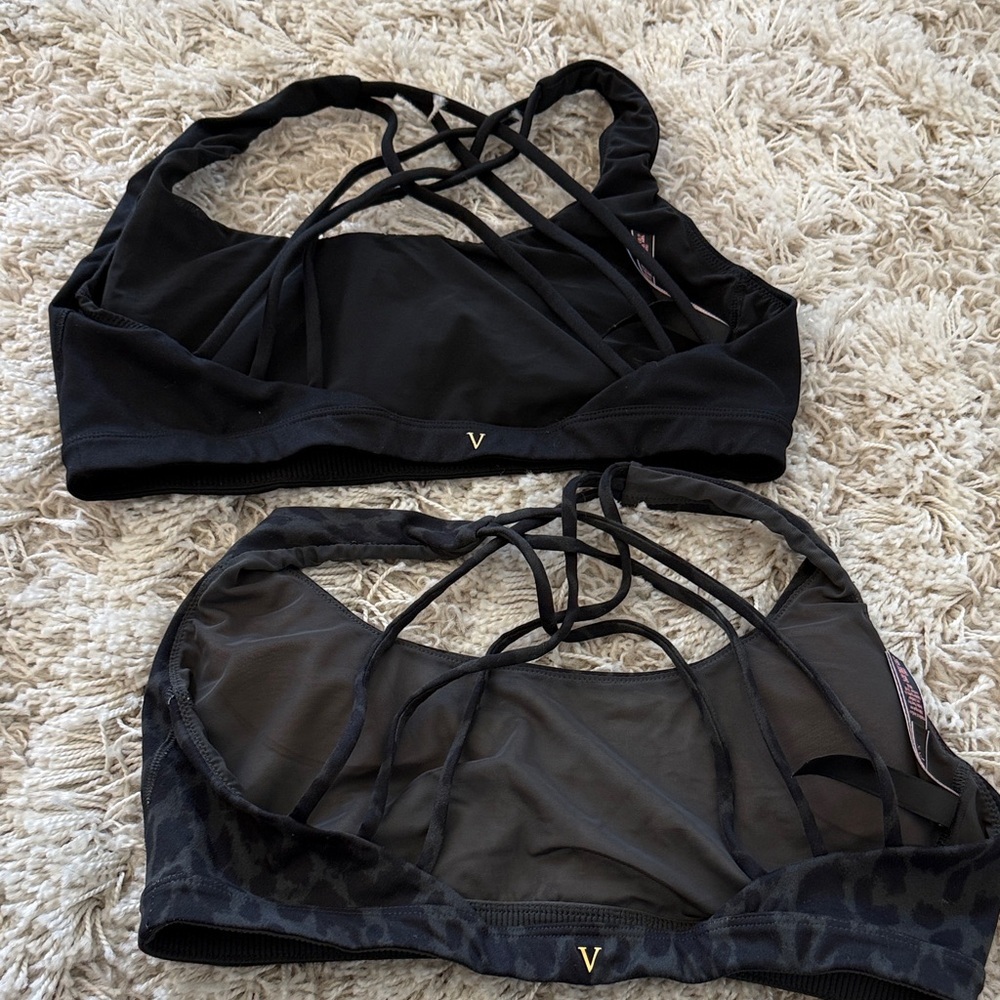 Black and Leopard Print Strappy Sports Bras - Picture 4 of 5